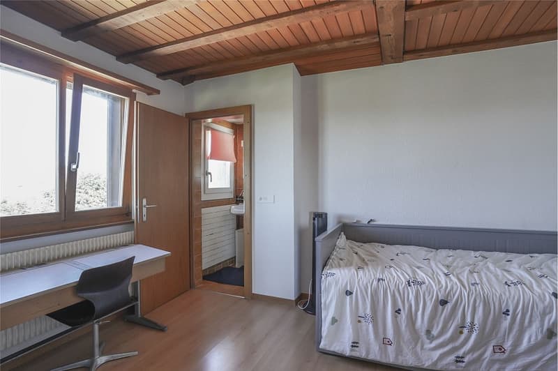 Charmante 3-Zimmer-Dachwohnung mitten im Breitsch (7)