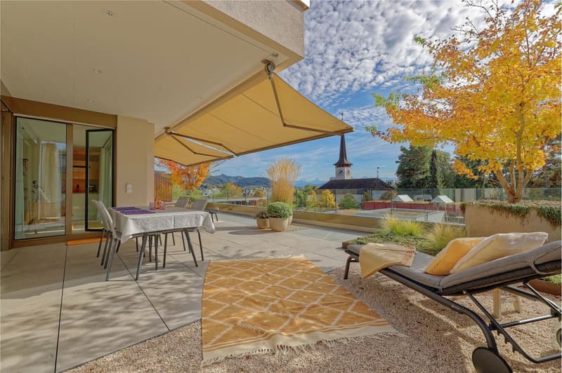 Neuwertige 4½-Zimmer Attikawohnung mit traumhafter Terrasse und Weitblick (3)