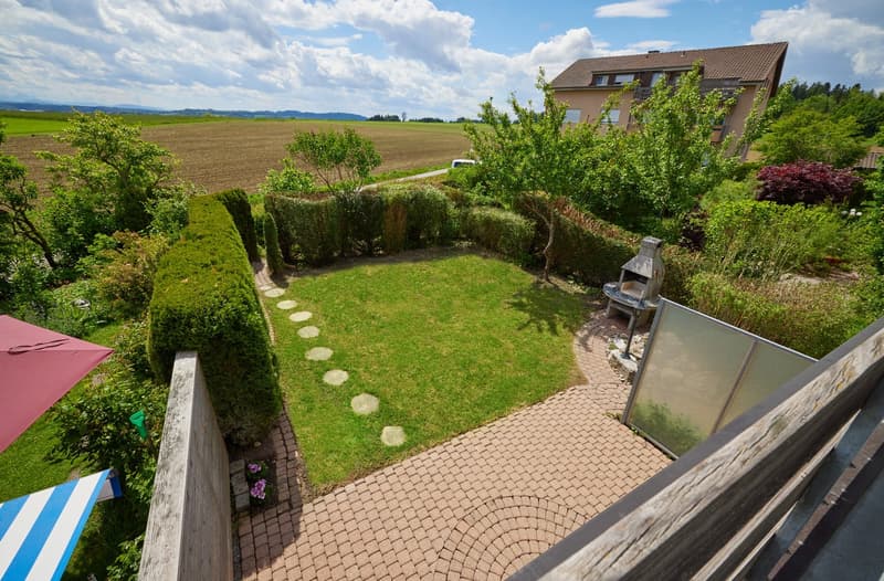 Charmante maison de rangée de 5,5 pièces à Wohlen près de Berne (2)
