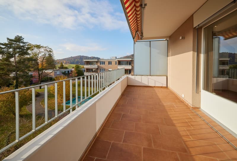 gedeckter Balkon