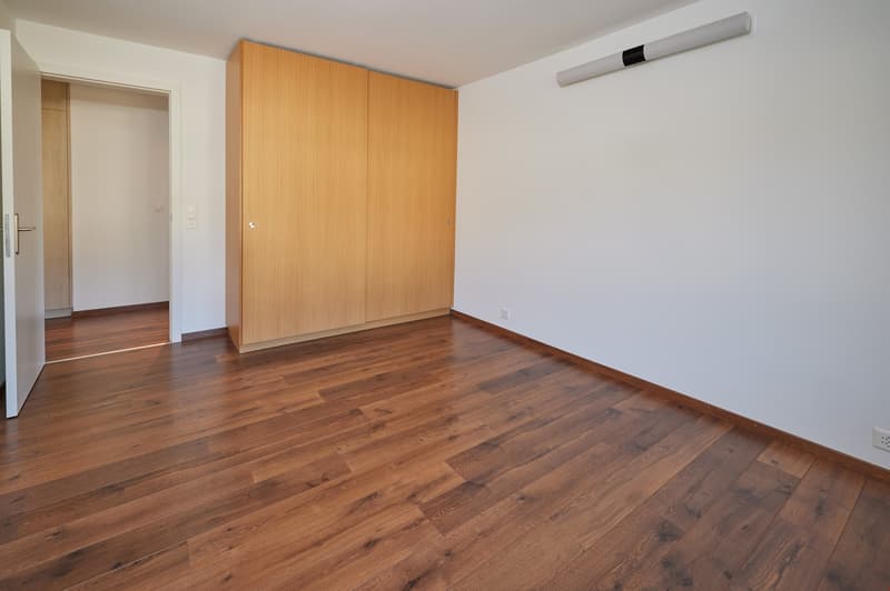 Zimmer 2 mit Einbauschrank