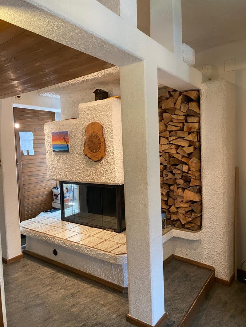 Mesocco, Andergia area, house for sale with adjacent rustico in a quiet and sunny neighborhood. (9)