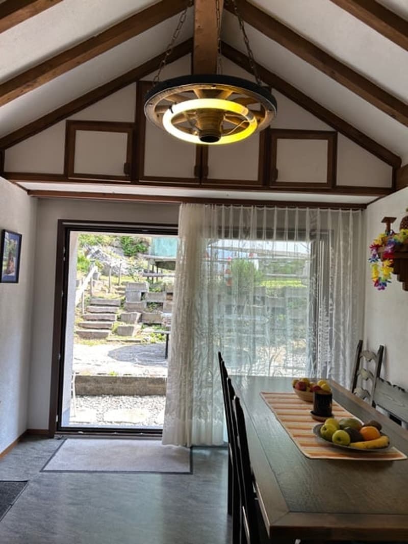 Mesocco, Andergia area, house for sale with adjacent rustico in a quiet and sunny neighborhood. (5)