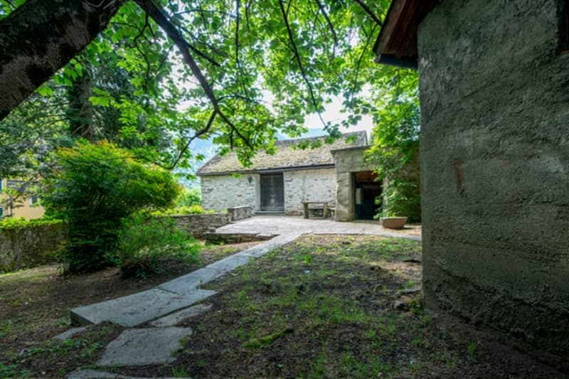 Soazza, characteristic rustic – An authentic refuge among the mountains (4)