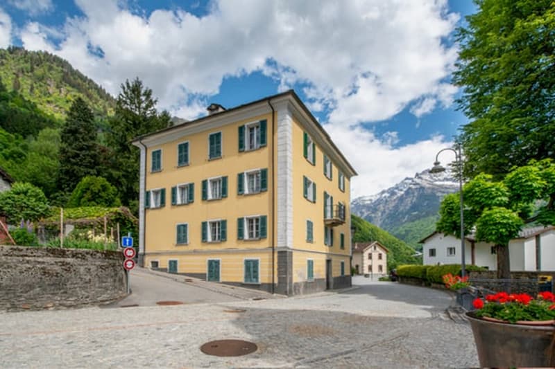 Soazza, Canton Grigioni for sale property in central area (1)