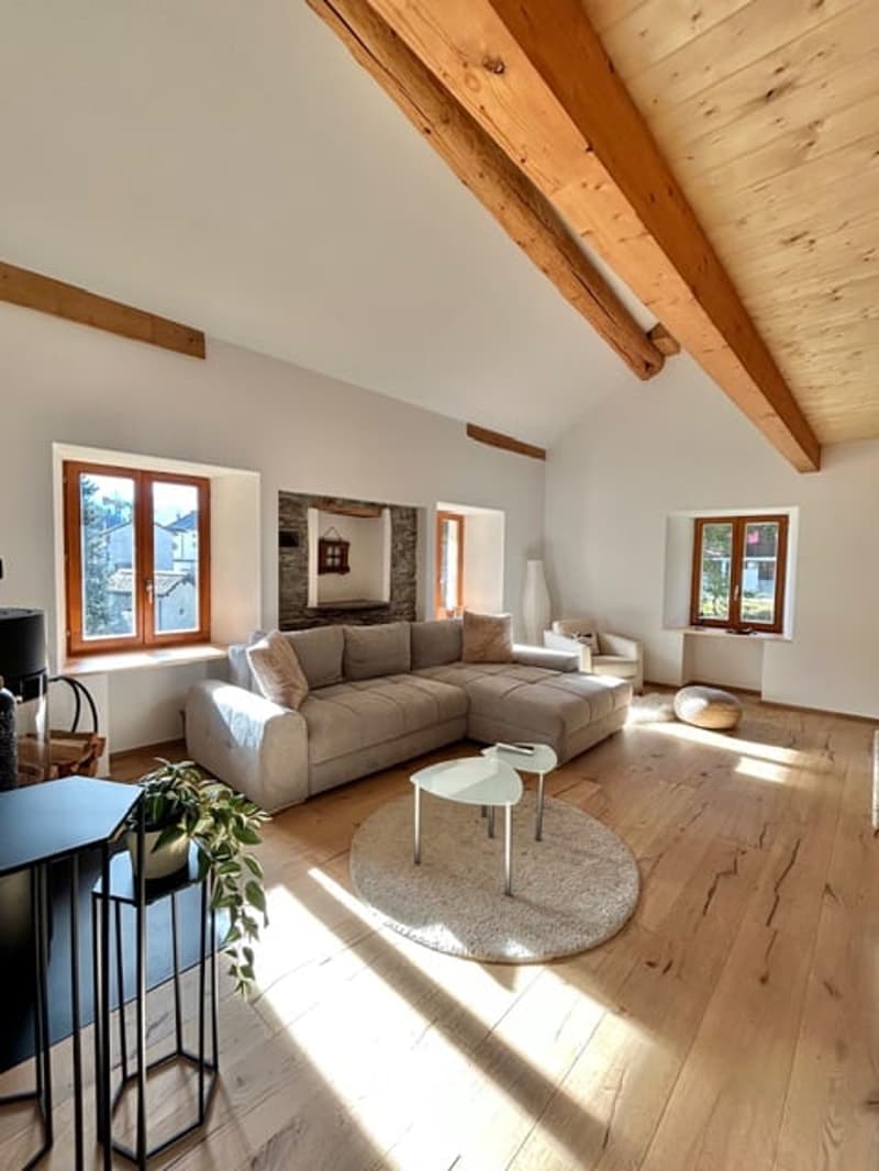 San Bernardino, for sale is a fascinating, renovated single-family house (1)