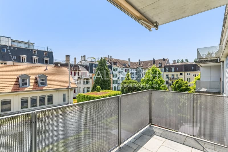 Balkon in optimaler Südausrichtung