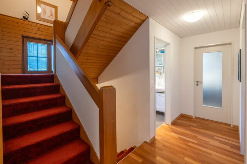 Large Chalet with Pool & View of the Bernese Alps in Riggisberg (10)
