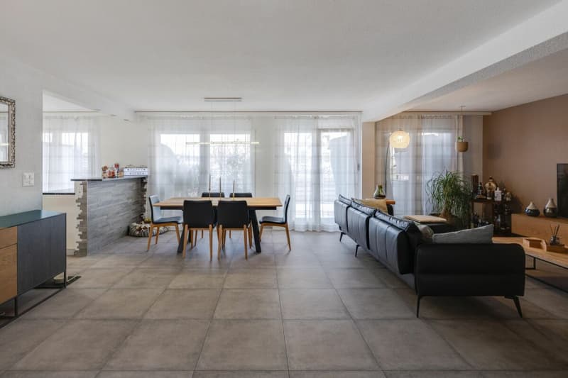 Appartamento moderno 4,5 locali con grande giardino invernale e terrazza nel centro di Oensingen (5)