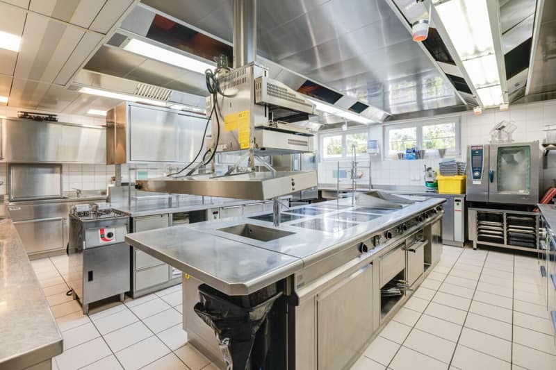 Hotel Restaurant Seeblick & Hotel Pavillon - Ein einzigartiges Immobilienensemble am Bielersee (28)