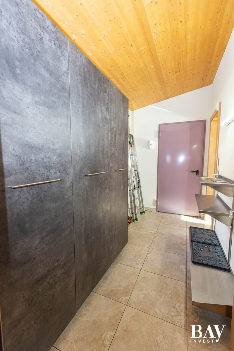 Family villa of 4.5 rooms with breathtaking views in Fully (25)