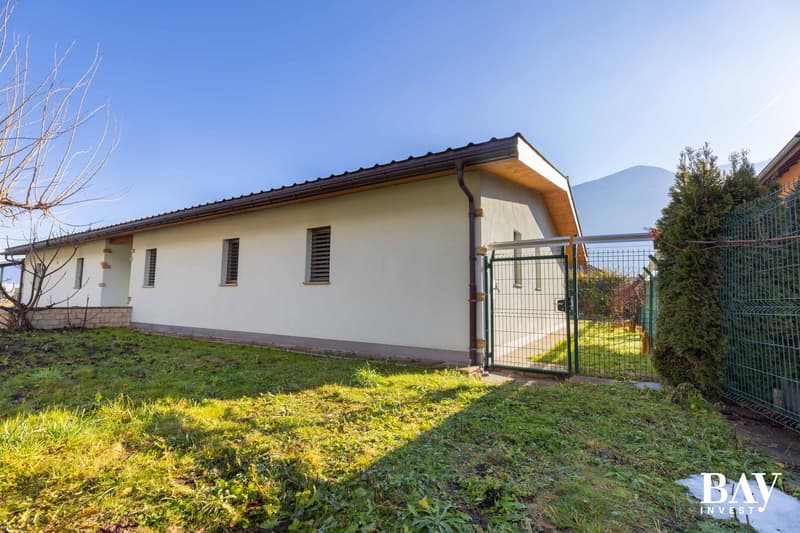 Family villa of 4.5 rooms with breathtaking views in Fully (32)