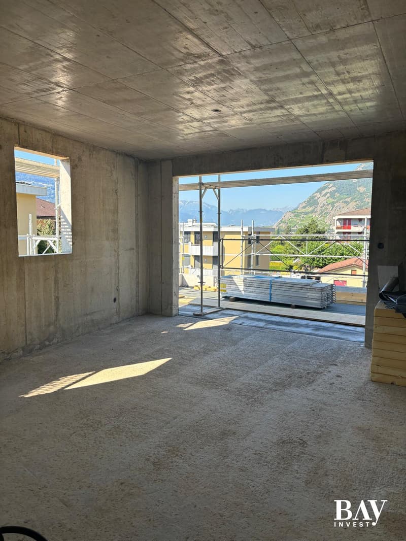 Attic in a 5-apartment building in the heart of the village of Vétroz (3)