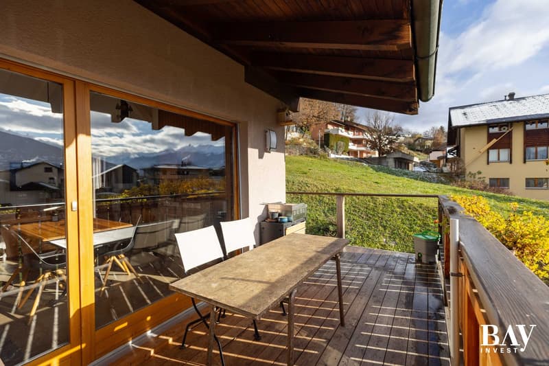 Charming semi-detached house with 3.5 rooms and panoramic views of the mountains (6)