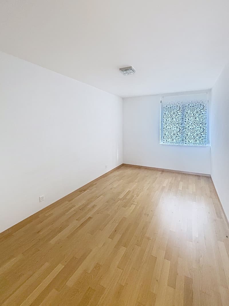 Prächtige 4,5-Zimmer-Wohnung mit Panoramablick in Chernex (6)