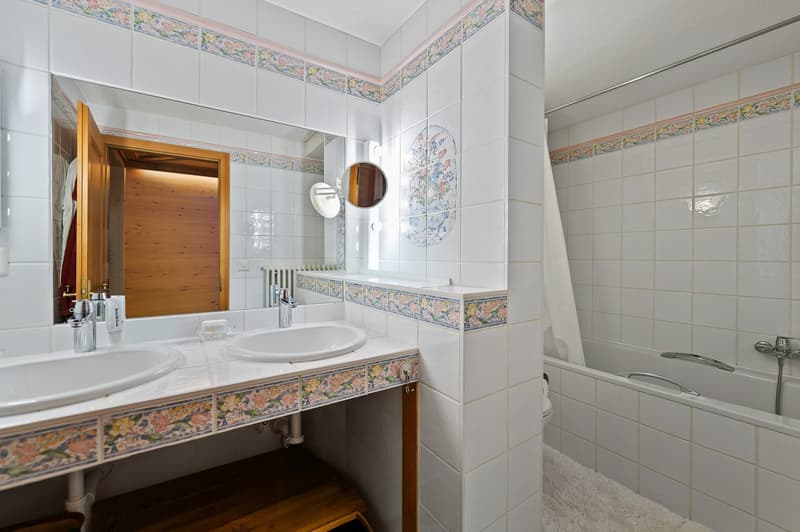Très bel appartement de 3.5 pièces en rez avec terrasse et jardin (16)