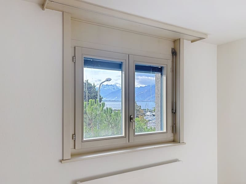 Magnifique appartement de 3,5 pièces avec cheminée à Clarens (15)