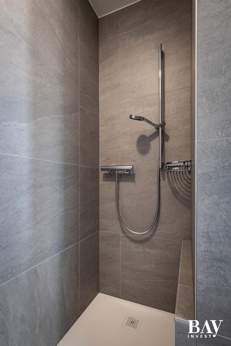 Charmant 2.5 pièces neuf à Conthey – Accessible et lumineux (23)