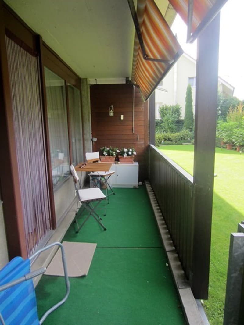 Appartement de 4,5 pièces situé au calme à Richigen incl. PP (2)