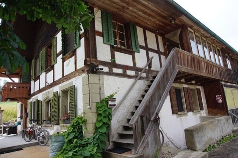 Traumhafte 6-Zimmer-Stöckliwohnung in Worb (1)