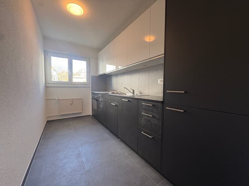 Appartement rénové de 3,5 pièces à Burgdorf (2)