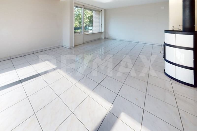 Appartement confortable 3 1/2 pièces avec jardin sur Bruderholz (5)