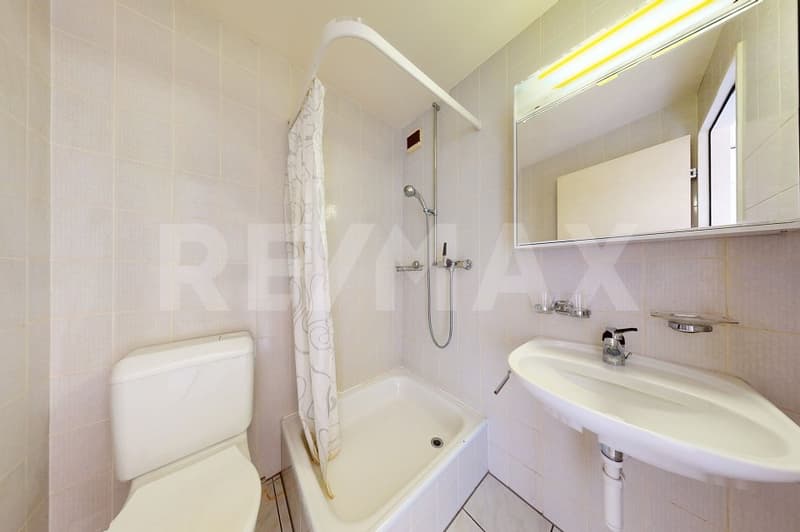 Appartement confortable 3 1/2 pièces avec jardin sur Bruderholz (7)