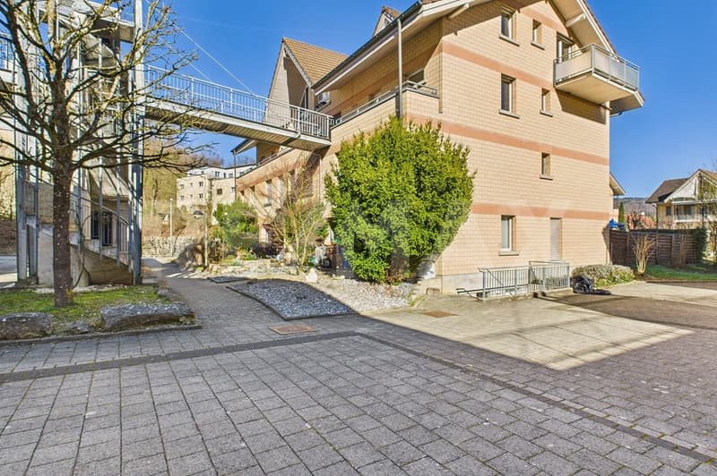 Charming 2.5-room maisonette apartment with special flair in a quiet residential area (4)