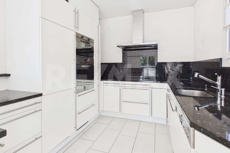 Exklusives Wohnen - 5½-Zimmer-Attikawohnung mit direktem Liftzugang (3)