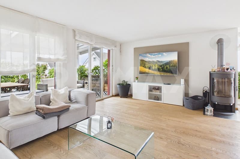 Ein Zuhause mit Freiraum moderne 5½-Zimmer-Doppelhaushälfte mit Garten (1)