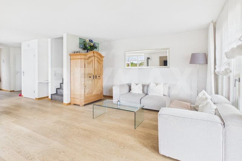 Ein Zuhause mit Freiraum moderne 5½-Zimmer-Doppelhaushälfte mit Garten (2)