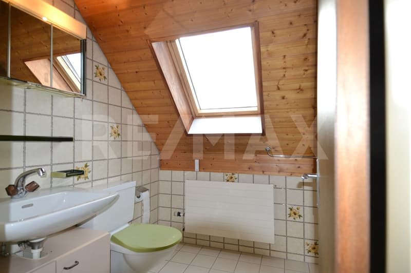 Gemütliche 2-Zi-Dachwohnung (5)