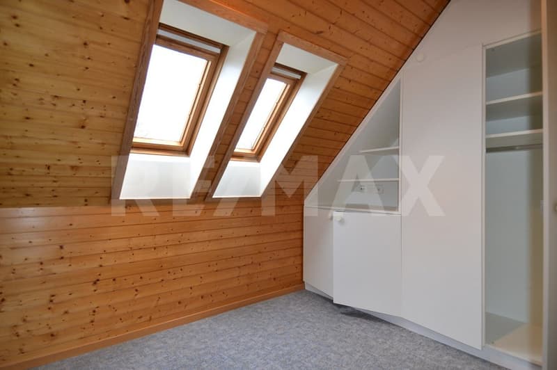 Gemütliche 2-Zi-Dachwohnung (7)