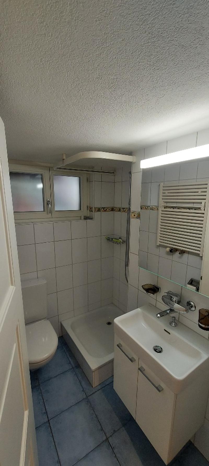 Appartamento di 3 camere rinnovato di recente in una casa storica Riegelhaus - Laupen BE (9)