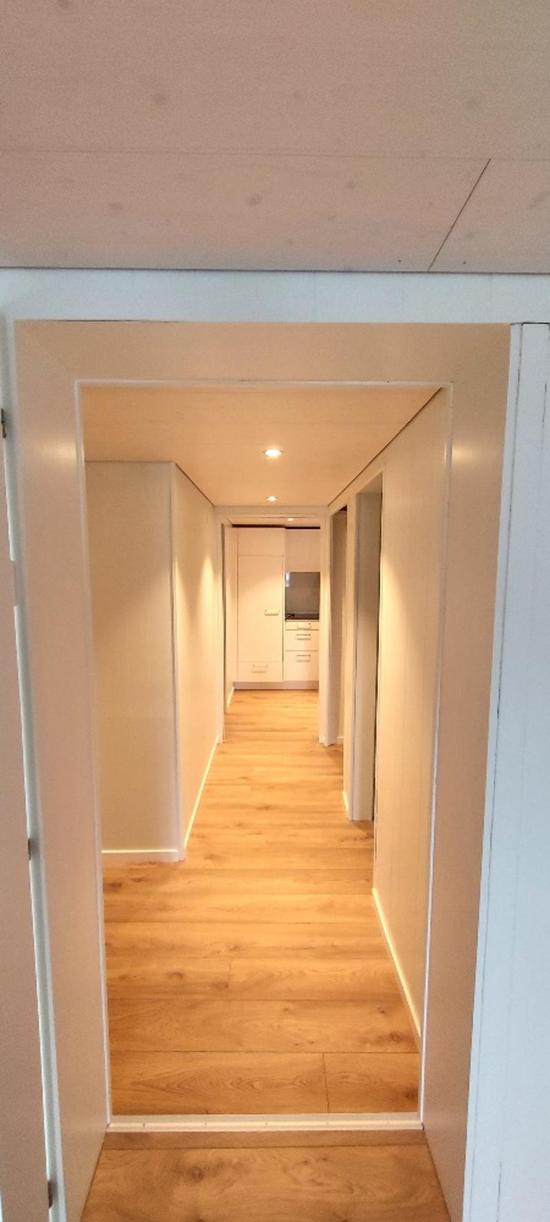 Appartamento di 3 camere rinnovato di recente in una casa storica Riegelhaus - Laupen BE (3)