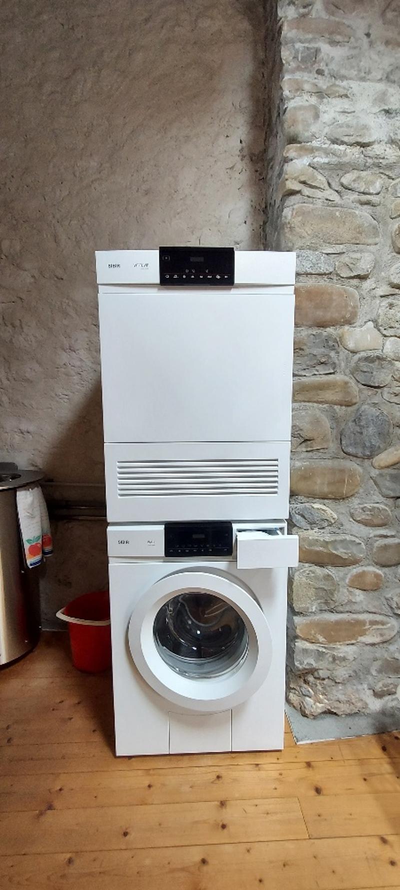 Appartamento di 3 camere rinnovato di recente in una casa storica Riegelhaus - Laupen BE (11)