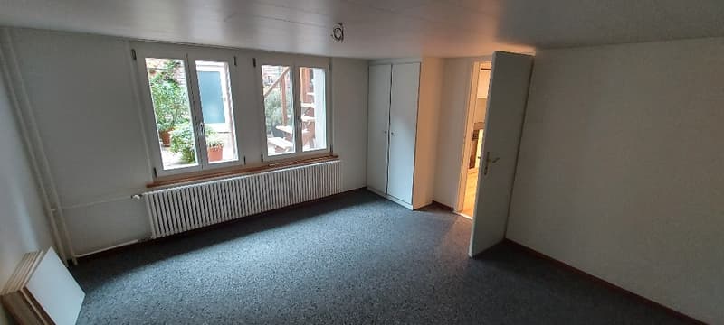 Appartamento di 3 camere rinnovato di recente in una casa storica Riegelhaus - Laupen BE (8)