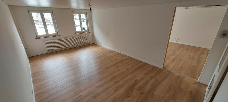 Appartamento di 3 camere rinnovato di recente in una casa storica Riegelhaus - Laupen BE (5)