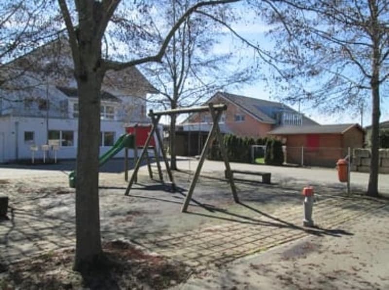 Family-friendly 4.5-room apartment in Müntschemier (10)