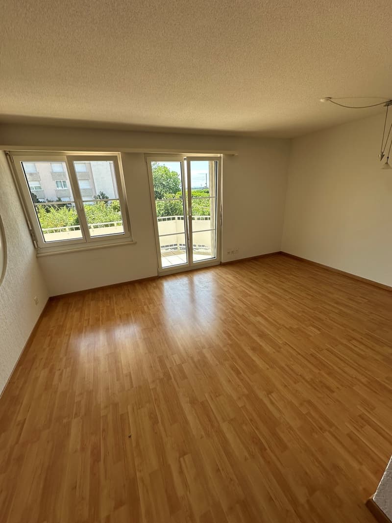Gemütliche 1.5-Zimmer-Wohnung mit Balkon in Kerzers (3)