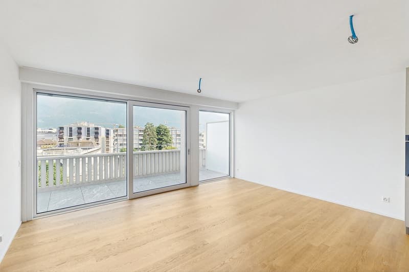 Exklusives 3.5-Zimmer-Apartment mit Seeblick im Herzen von Locarno (3)