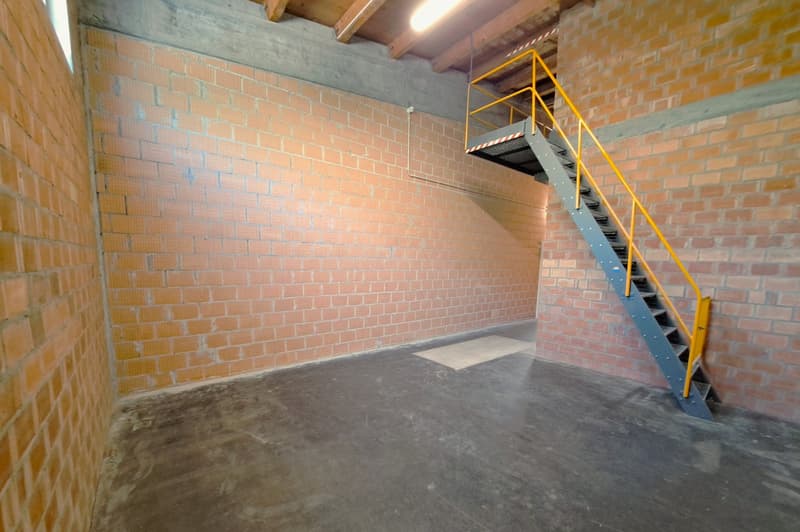 Vorplatz zu Raum 170009