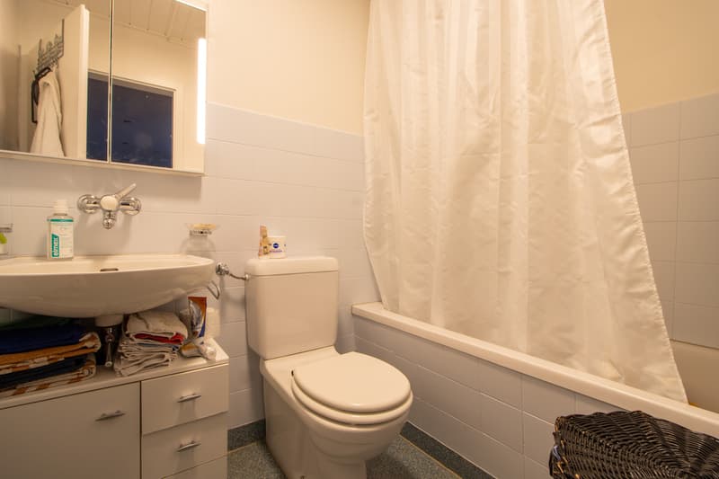 Haus 4 - Badezimmer