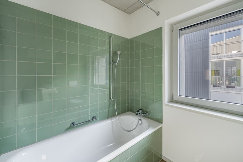 3.5_ZWG_Badewanne.jpg