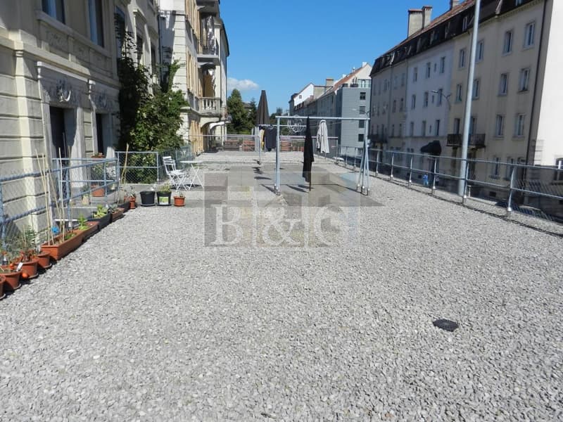 Appartement lumineux en centre-ville (11)