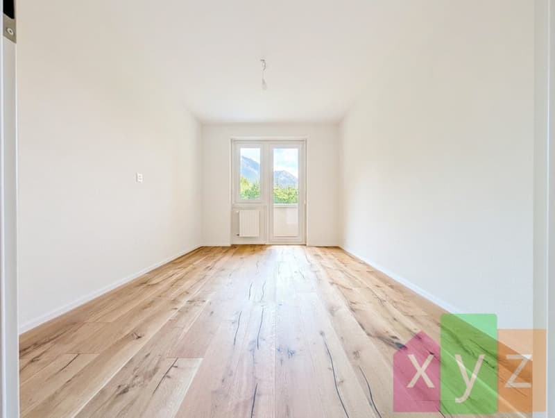 La troisième chambre disposant d'un petit balcon attenant