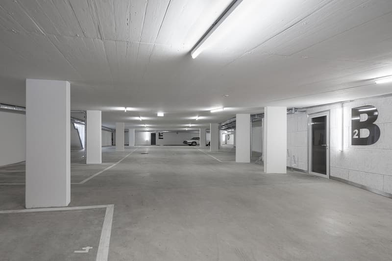 Einstellhalle