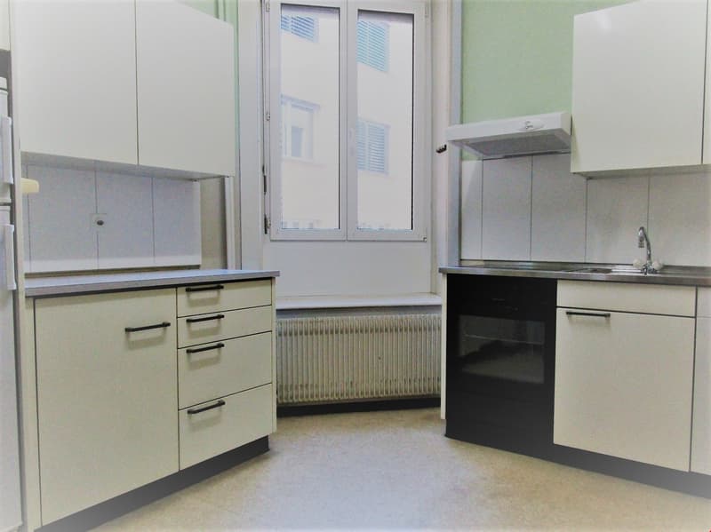 zentral gelegene Parterre-Wohnung in Jugenstilhaus (5)