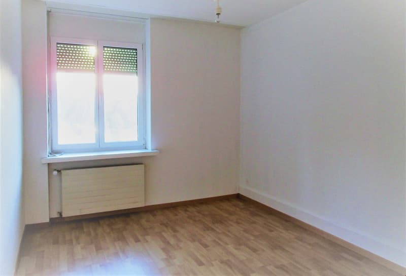 zentral gelegene Parterre-Wohnung in Jugenstilhaus (6)