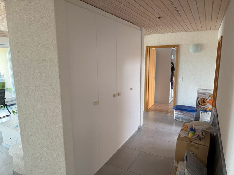 5.5-Zimmer-Attikawohnung mit rund 140 m2 Nettowohnfläche, m2 Nettowohnfläche, viel Sonne und attraktive Fernsicht (18)